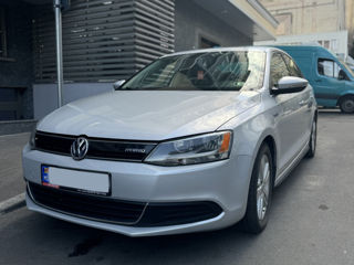 Volkswagen Jetta foto 2