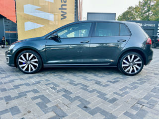 Volkswagen Golf foto 2