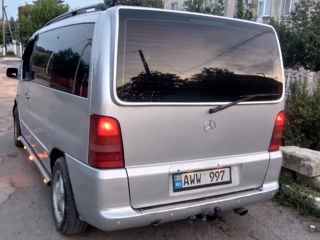 Mercedes V-Class foto 10