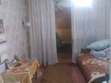 Se vinde apartament cu 2 odai foto 1