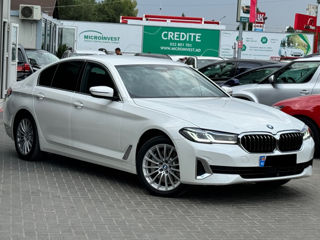 BMW 5 Series foto 4