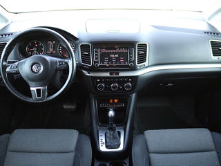 Volkswagen Sharan foto 7