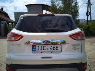 Ford Escape foto 7