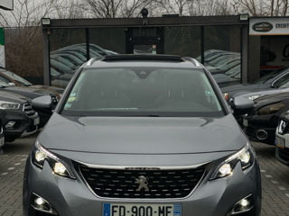 Peugeot 5008 foto 3