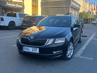 Skoda Octavia foto 2