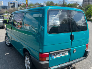 Volkswagen T4 foto 3