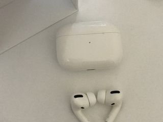 AirPods PRO foto 2