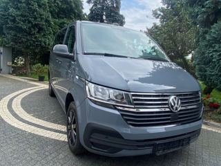 Volkswagen Caravelle foto 2