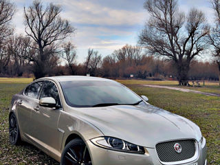 Jaguar XF foto 4