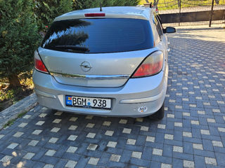 Opel Astra foto 4