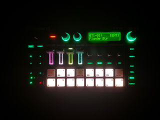 Roland MC-101 foto 3