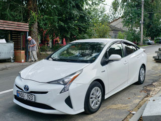 Toyota Prius foto 1