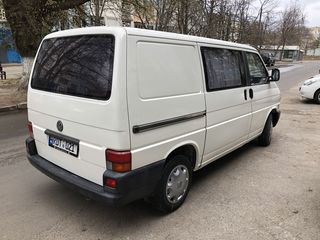 Volkswagen Transporter foto 3