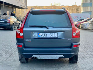 Volvo XC90 foto 6