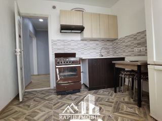 Apartament cu 3 camere, 72 m², Podul Chișinăului, Bălți foto 5