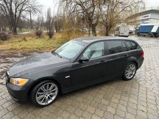 BMW 3 Series foto 2