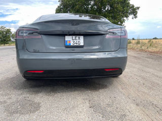 Tesla Model S foto 4