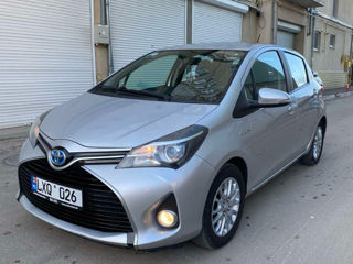 Toyota Yaris foto 1