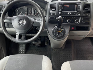 Volkswagen T5 foto 7