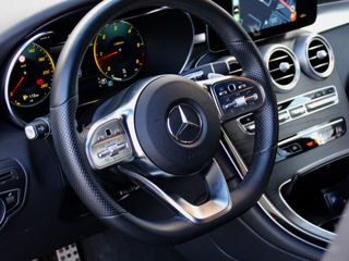 Mercedes GLC foto 9