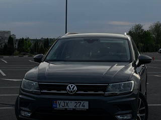 Volkswagen Tiguan foto 3