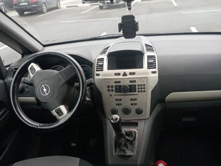 Opel Zafira foto 4