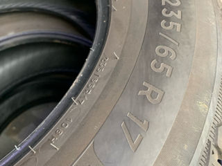 235/65 r17 ! Michelin