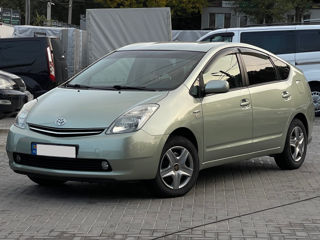 Toyota Prius foto 1