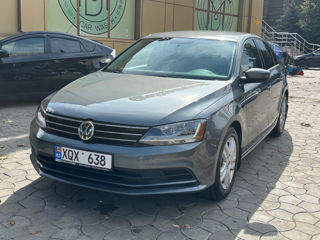 Volkswagen Jetta foto 2