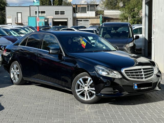 Mercedes E-Class foto 1