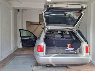 Garaj / Depozit *două mașini* Valea Trandafirilor (CCG 42), refăcut complet foto 3