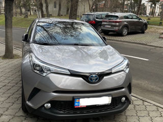 Toyota C-HR foto 3