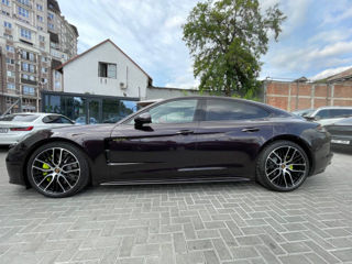 Porsche Panamera foto 8