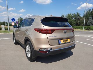 Kia Sportage in rent - inchiriere auto - аренда авто - 39€/zi foto 3