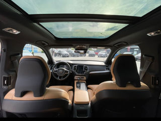 Volvo XC90 foto 8