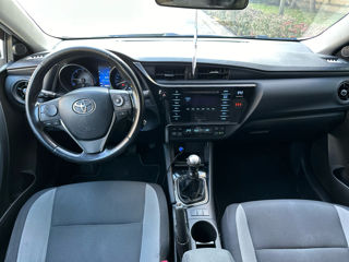 Toyota Auris foto 7