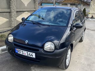 Renault Twingo foto 1