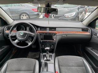 Skoda Superb foto 10