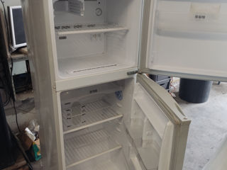 Холодильник Samsung.