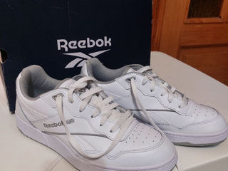 Кроссовки  Reebok foto 1