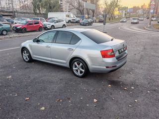 Skoda Octavia foto 8