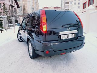 Nissan X-Trail foto 4