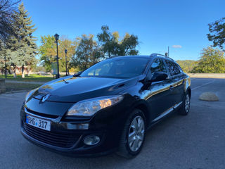 Renault Megane foto 1