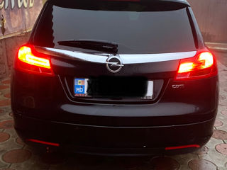 Opel Insignia foto 8