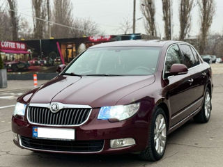 Skoda Superb foto 3