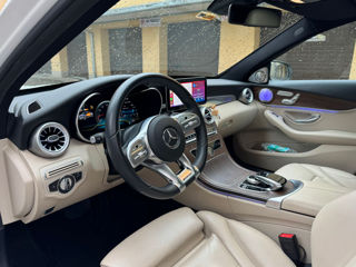 Mercedes C-Class foto 7