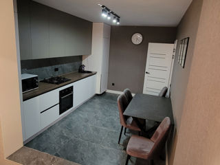 Apartament cu 2 camere, 62 m², Buiucani, Chișinău foto 8