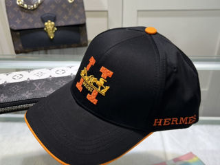 Брендовая бейсболка "Hermes"
