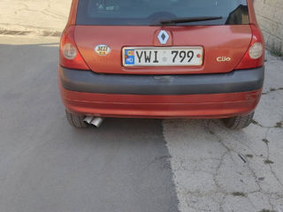 Renault Clio foto 4