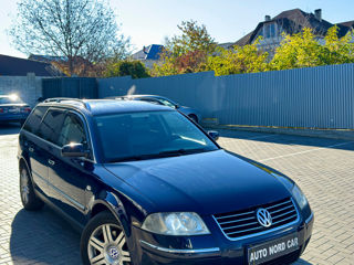 Volkswagen Passat foto 2